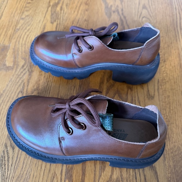 Brown Modern Chunky Platform Oxford Shoes US 6.5–7 New - Picture 5 of 12